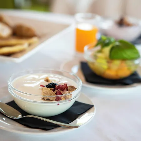 Garda 4* Moniga del Garda