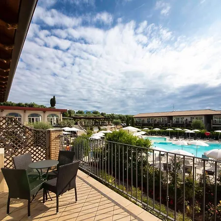 Garda Aparthotel 4*