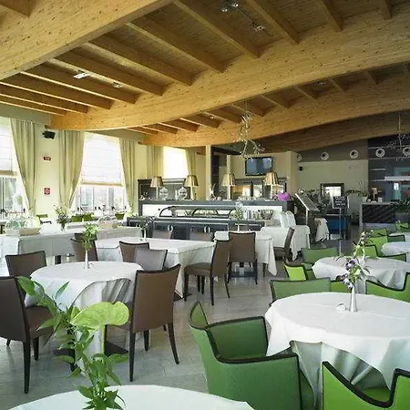 Garda 4* Moniga del Garda